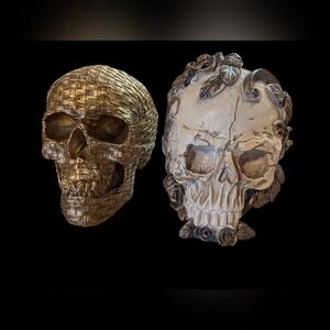 Halloween Decor Set of 2 Decorative Skulls